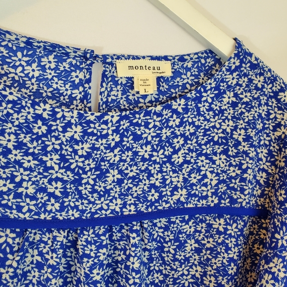Monteau Blue with white flower blouse - Picture 4 of 9